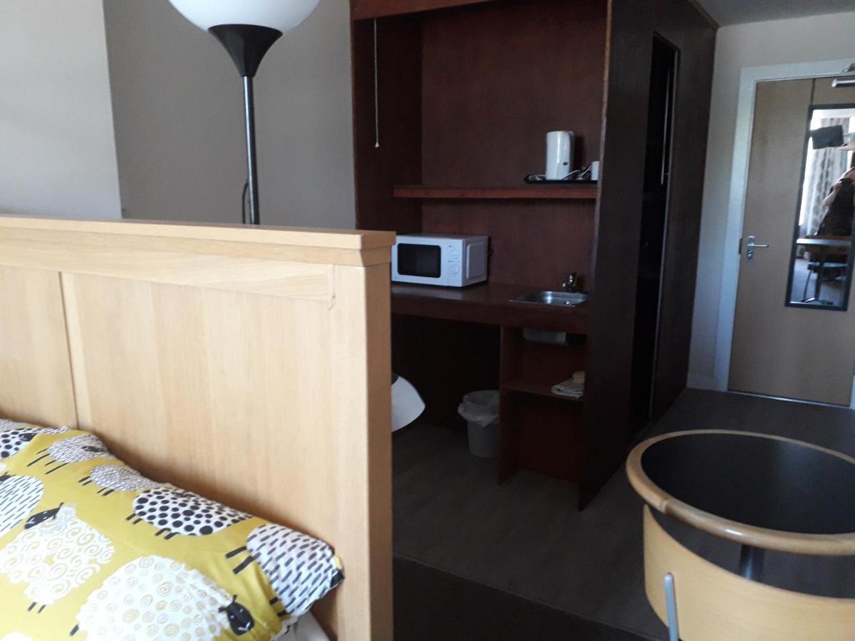 Hotel Ossians Fort William Esterno foto