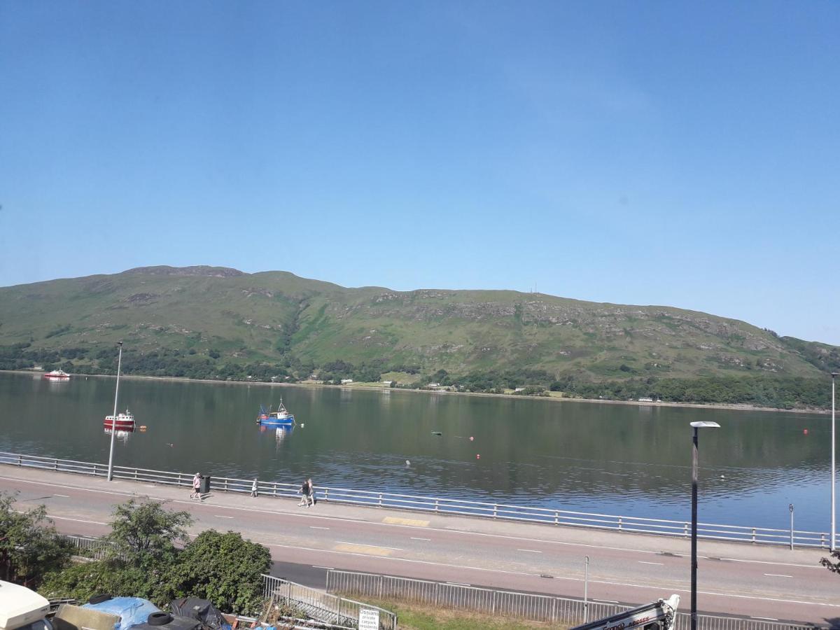 Hotel Ossians Fort William Esterno foto