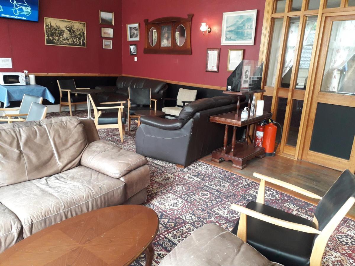 Hotel Ossians Fort William Esterno foto